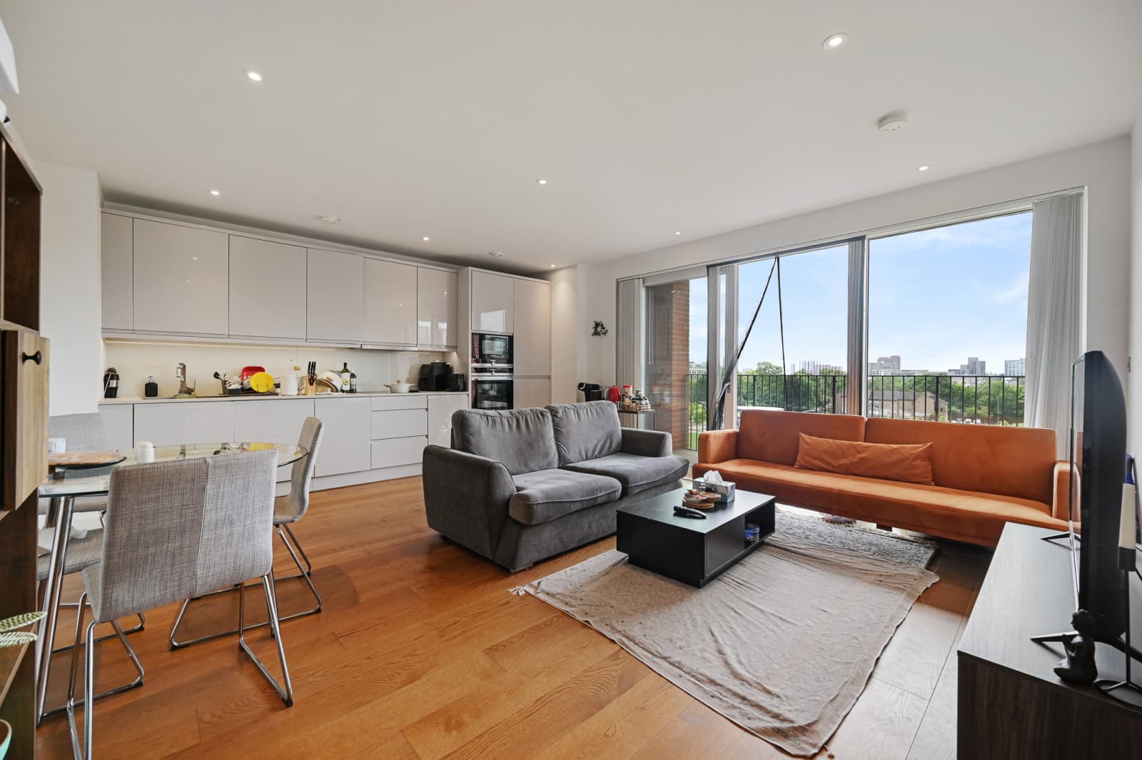 Colindale Gardens Serenity House, NW9